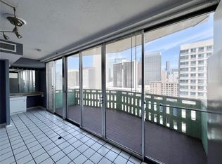 2016 Main St APT 1209, Houston, TX 77002