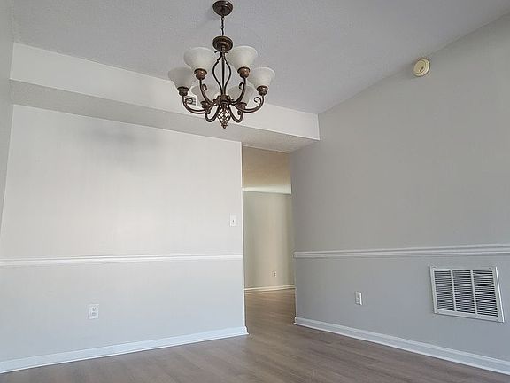 4th image of 804 Pepper Mill Pl