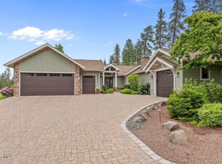 9925 N Country Club Dr, Hayden Lake, ID 83835