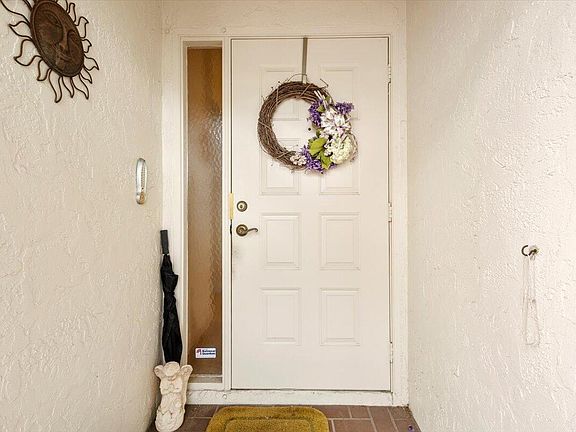 3rd image of 1484 SW Silver Pine Way #H2