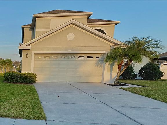 4th image of 2925 White Cedar Cir