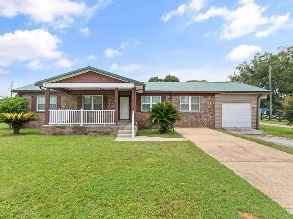 5200 Crowson Rd, Pensacola, FL 32526