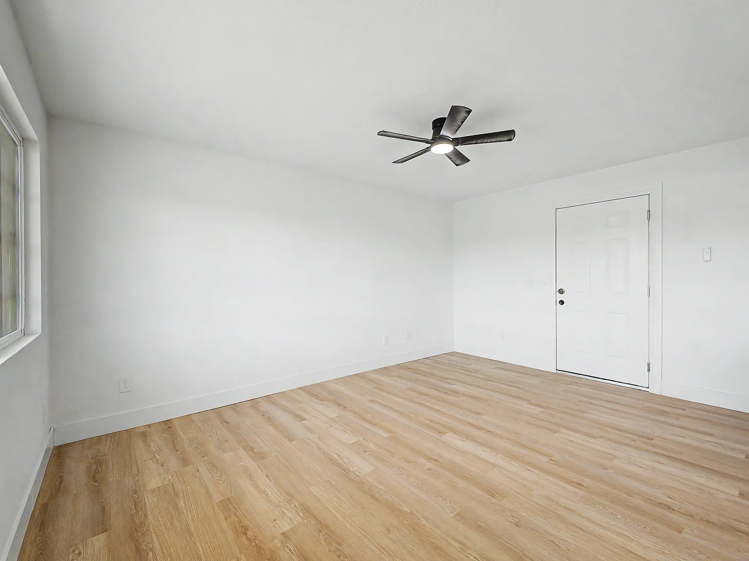 1 bed, 680 sqft, $1,150 — Photo 4