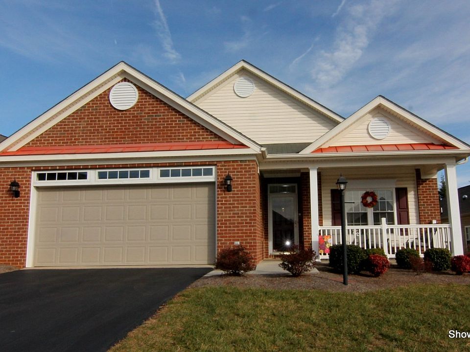 For Sale: 5462 Stayman DR, Roanoke, Virginia 24012