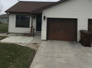 1608 S Wayne St, Bluffton, IN 46714