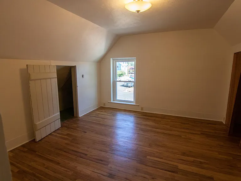 802 S 10th St #1 — Photo 10