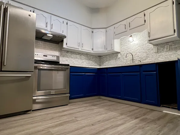 934 11th Ave, Huntington, WV 25701