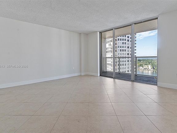 3rd image of 5701 Collins Ave APT 1007