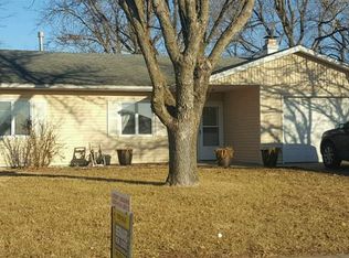 2403 Kuhlmann Ave, Auburn, NE 68305