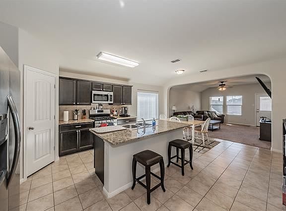 3rd image of 6321 Skipper Ln