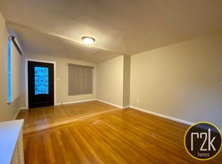 200-12 45th Ave #1F, Bayside, NY 11361