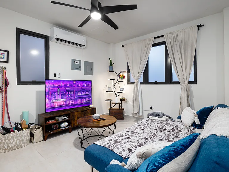 1 420 Calle Bolivar — Photo 4
