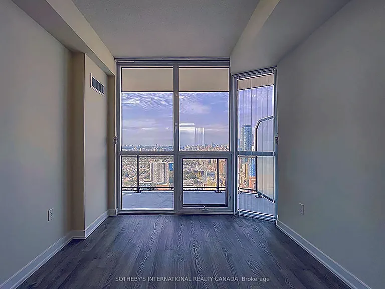 99 John St #3807 — Photo 9