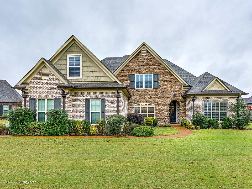 1st image of 1134 Aquila Cir N