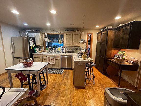 Main level kitchen 