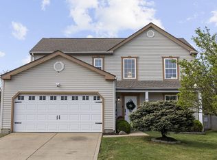4169 Demorest Cove Ct, Grove City, OH 43123