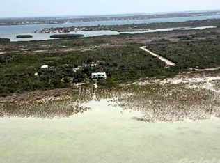 2222 Middle Torch Rd, Middle Torch Key, FL 33042