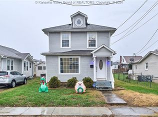 1313 Moore Ave, Dunbar, WV 25064