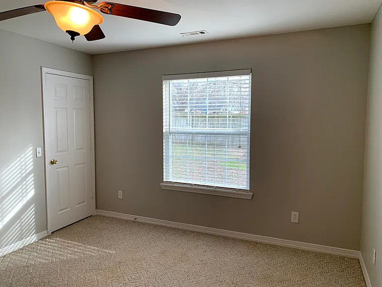 3008 Levi Ln — Photo 9