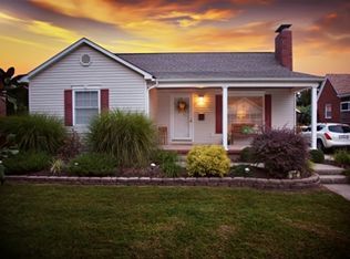 612 N 1st St, Fairfield, IL