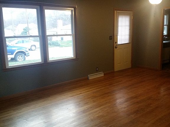 2nd image of 670 East St