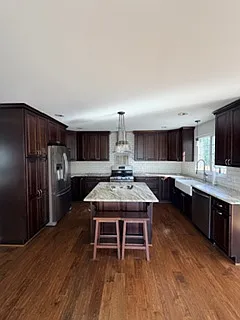 8 Crenshaw Ct — Photo 16