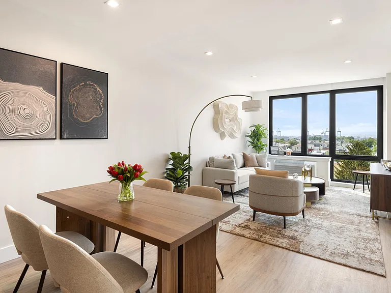 280 Broadway #604 — Photo 3