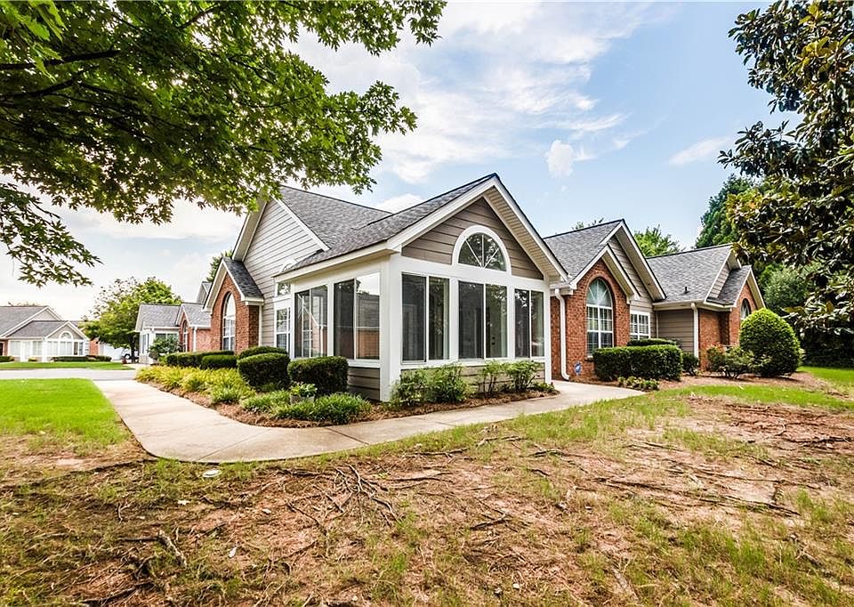 1st image of 4490 Orchard Trce