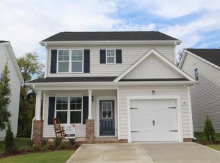 403 Sturgeon St, Smithfield, NC 27577