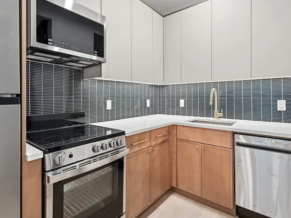 107 South Third Street image 3 of 15