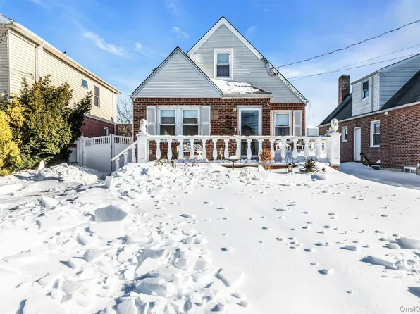 20 Law Street, North Valley Stream, NY 11580