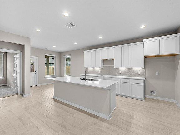 3rd image of 2483 Forest Cedar Ln