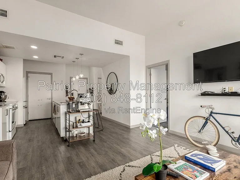 1130 N 2nd St #308 — Photo 7