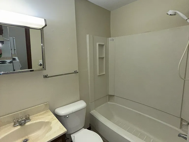 501 Sunnyslope St #5 — Photo 3