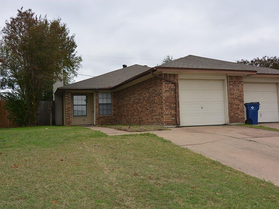 948 Irene St, Burleson, TX 76028 Zillow