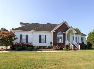 547 Peaceful Creek Dr, York, SC 29745