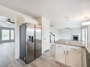 3207 Leila Oaks Dr, Houston, TX 77082