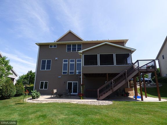 2nd image of 1705 Carriage Dr