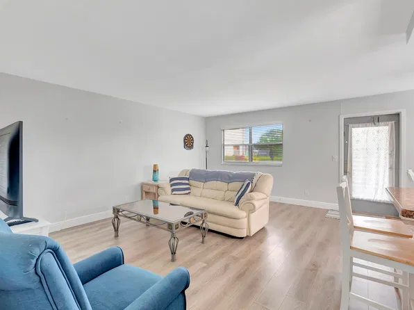 65 MONACO B Way #65, Delray Beach, FL 33446