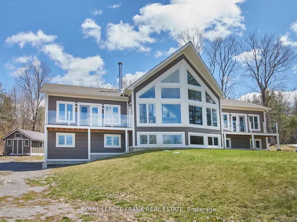 2269 McCrackens Landing Rd, Douro Dummer, ON K0L 2H0