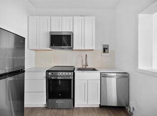 2822 Pine Tree Dr APT 5, Miami Beach, FL 33140