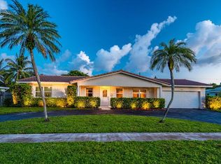 5680 SW 7th St, Plantation, FL 33317