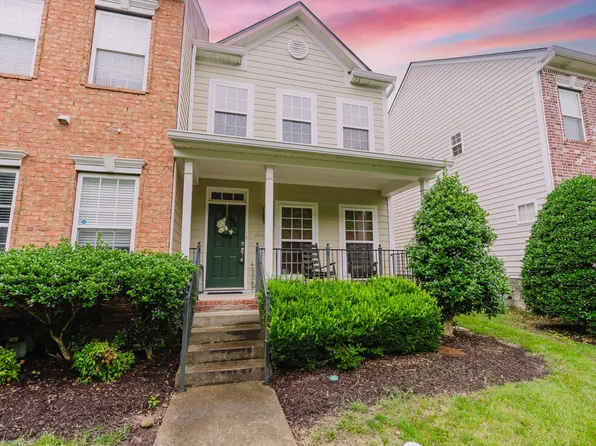 7033 Sunnywood Dr, Nashville, TN 37211