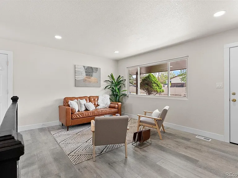 7961 Granada Rd — Photo 7