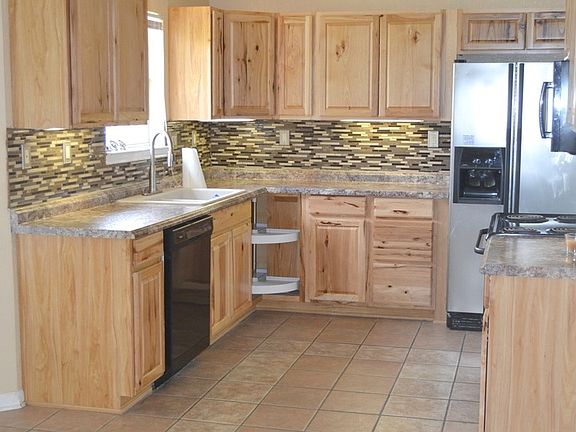 4th image of 3303 Christina Ln