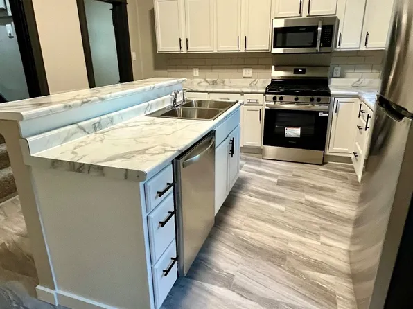 116 Bloomer St, Council Bluffs, IA 51503