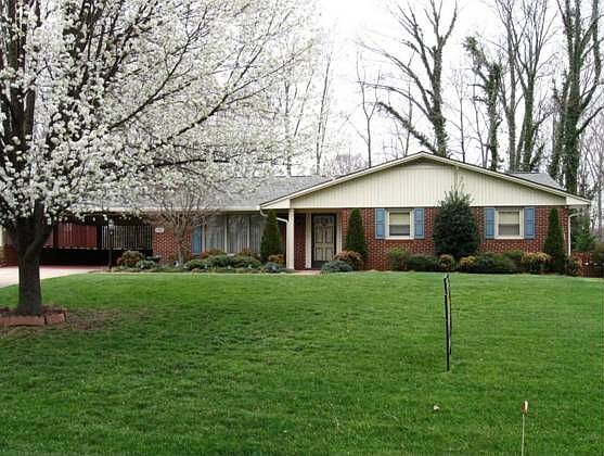 1st image of 482 Westover Dr