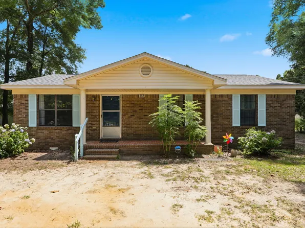532 Springtime Ave, Holt, FL 32564