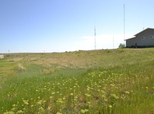 Stirrup St, Newcastle, WY 82701
