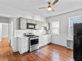 394 Gregory St APT 1, Bridgeport, CT 06604